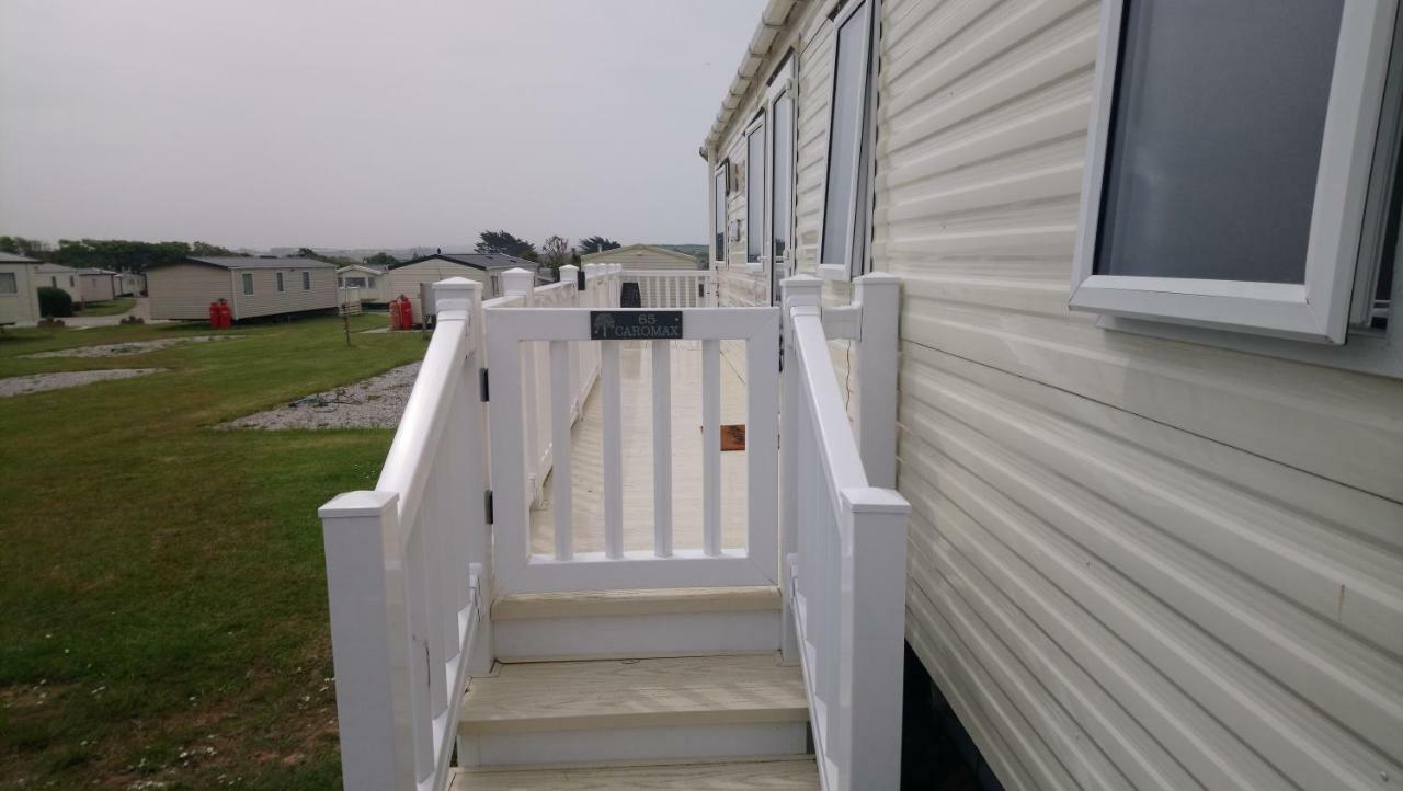 Bude Caravan Caromax - Families And Couples Only Екстер'єр фото